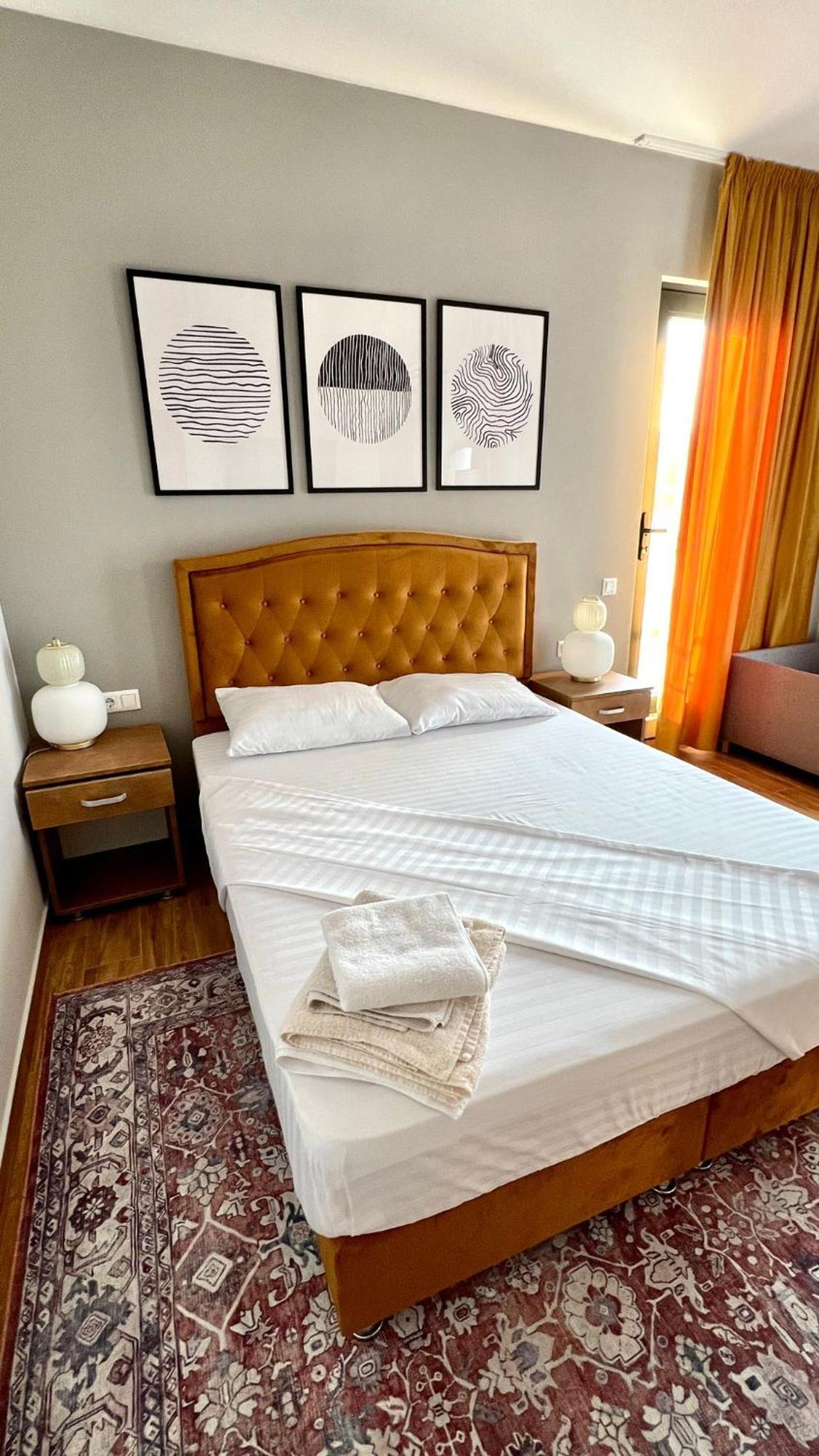 Hotel Fantazia Oradea - Self Check In & Out المظهر الخارجي الصورة
